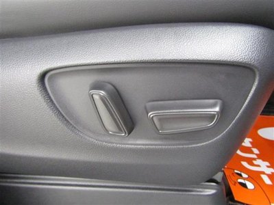 صورة 35 لـ 2025 Toyota ALPHARD