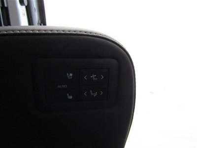 صورة 42 لـ 2025 Toyota ALPHARD