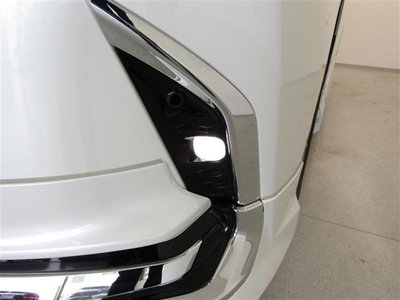 صورة 60 لـ 2025 Toyota ALPHARD