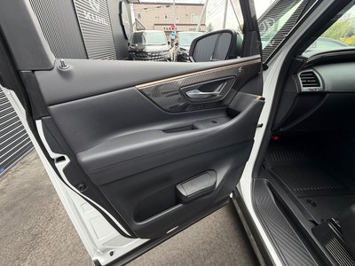 2025 Toyota ALPHARD — миниатюра 19
