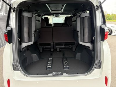 2025 Toyota ALPHARD — миниатюра 34