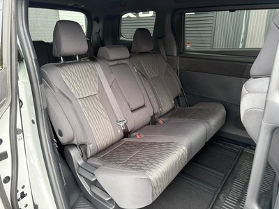 2025 Toyota ALPHARD — миниатюра 30