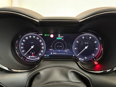 2025 ALFA Romeo TONALE 照片 24