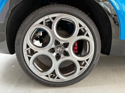 صورة 16 لـ 2025 ALFA Romeo TONALE