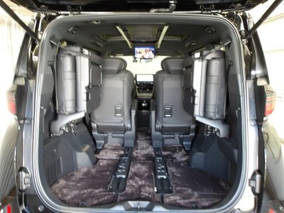 صورة 17 لـ 2024 Toyota VELLFIRE