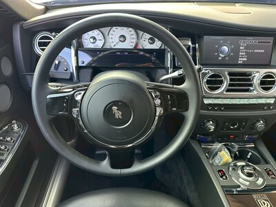 صورة 30 لـ 2013 ROLLS-ROYCE GHOST