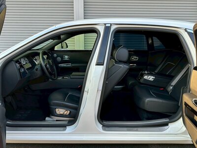 صورة 60 لـ 2013 ROLLS-ROYCE GHOST