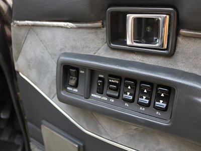 1989 Toyota LAND CRUISER 60 photo 28