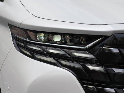 2026 Toyota ALPHARD 照片 13