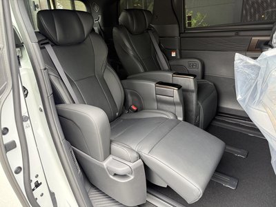 2026 Toyota ALPHARD 照片 47