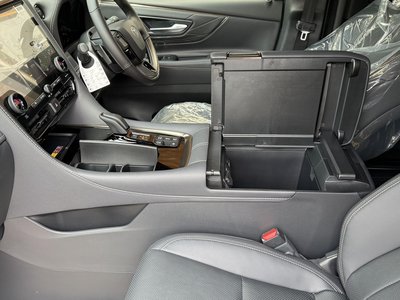 2026 Toyota ALPHARD 照片 35