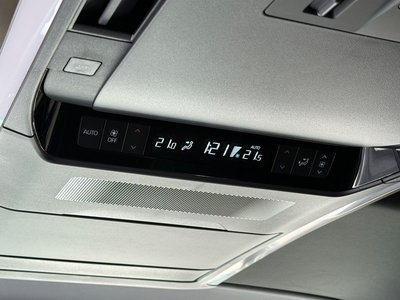2026 Toyota ALPHARD 照片 51