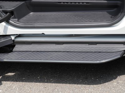 2026 Toyota ALPHARD 照片 17
