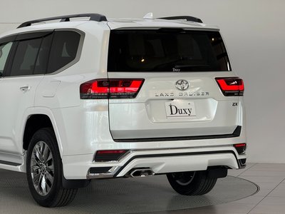 صورة 31 لـ 2026 Toyota LAND CRUISER 300