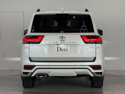 صورة 5 لـ 2026 Toyota LAND CRUISER 300