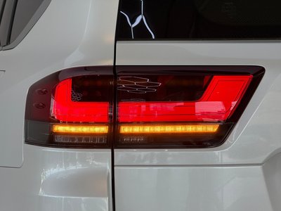 صورة 34 لـ 2026 Toyota LAND CRUISER 300