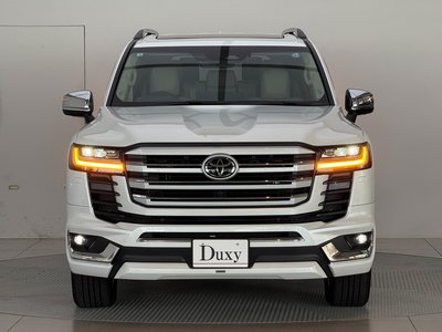 صورة 12 لـ 2026 Toyota LAND CRUISER 300