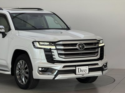 صورة 18 لـ 2026 Toyota LAND CRUISER 300