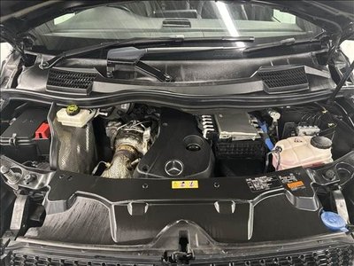 2022 Mercedes-BENZ V-CLASS — миниатюра 12