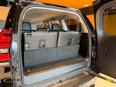 صورة 48 لـ 2021 Toyota LAND CRUISER PRADO