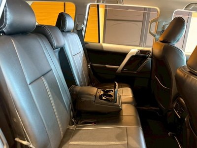 صورة 68 لـ 2021 Toyota LAND CRUISER PRADO