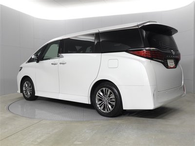 2023 Toyota ALPHARD photo 3