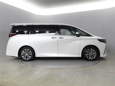 2023 Toyota ALPHARD photo 6