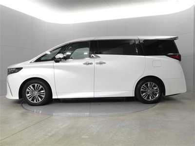 2023 Toyota ALPHARD photo 2