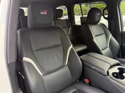2022 Toyota LAND CRUISER 300 照片 11