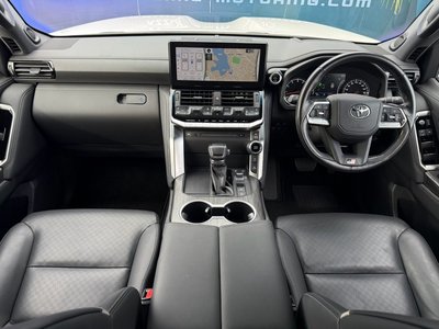 2022 Toyota LAND CRUISER 300 照片 13