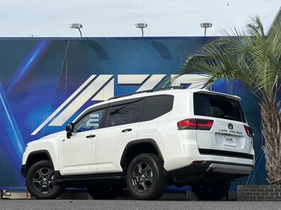 2022 Toyota LAND CRUISER 300 照片 4