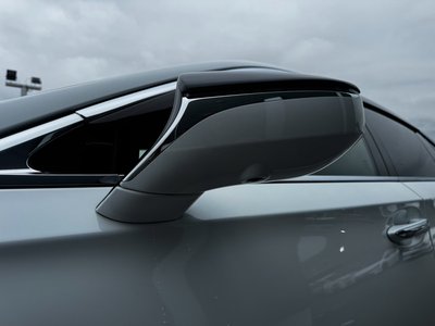 2018 Lexus LS photo 13