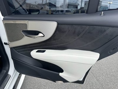2018 Lexus LS photo 52