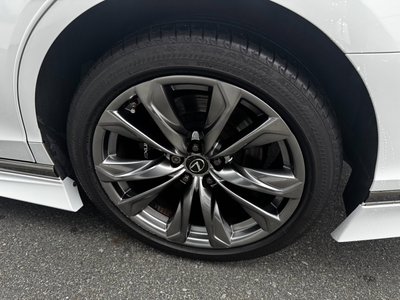 2018 Lexus LS photo 23