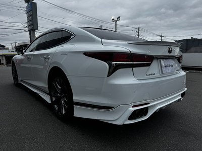 2018 Lexus LS photo 4
