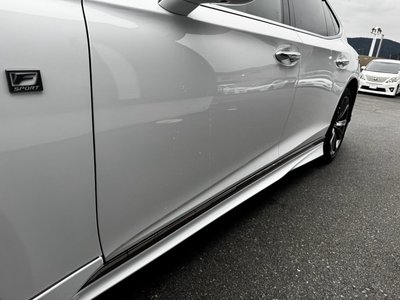2018 Lexus LS photo 11
