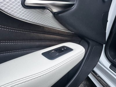 2018 Lexus LS photo 69