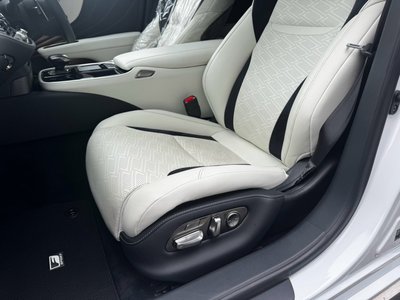 2018 Lexus LS photo 73