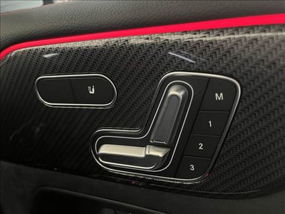 2024 Mercedes-BENZ GLB thumbnail 19