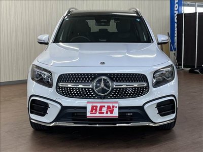2024 Mercedes-BENZ GLB photo 2