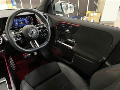 2024 Mercedes-BENZ GLB photo 12