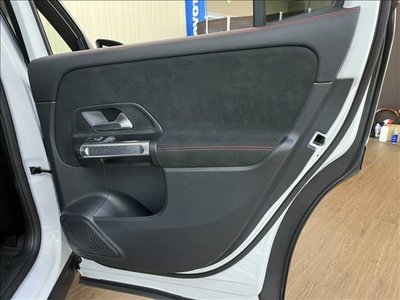 2024 Mercedes-BENZ GLB thumbnail 43