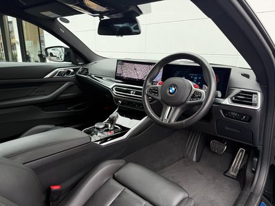 2024 BMW M4 COUPE photo 5