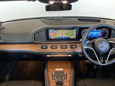 2025 Mercedes-BENZ GLE photo 8