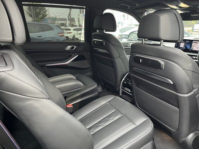 2023 BMW X7 thumbnail 57