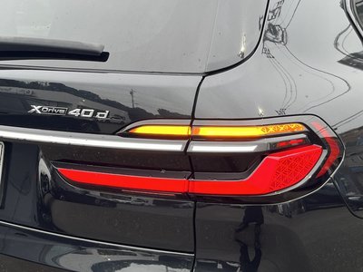 2023 BMW X7 thumbnail 76