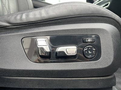 2023 BMW X7 thumbnail 23