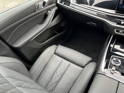2023 BMW X7 thumbnail 20