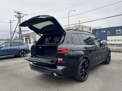 2023 BMW X7 photo 12