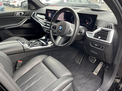 2023 BMW X7 thumbnail 21